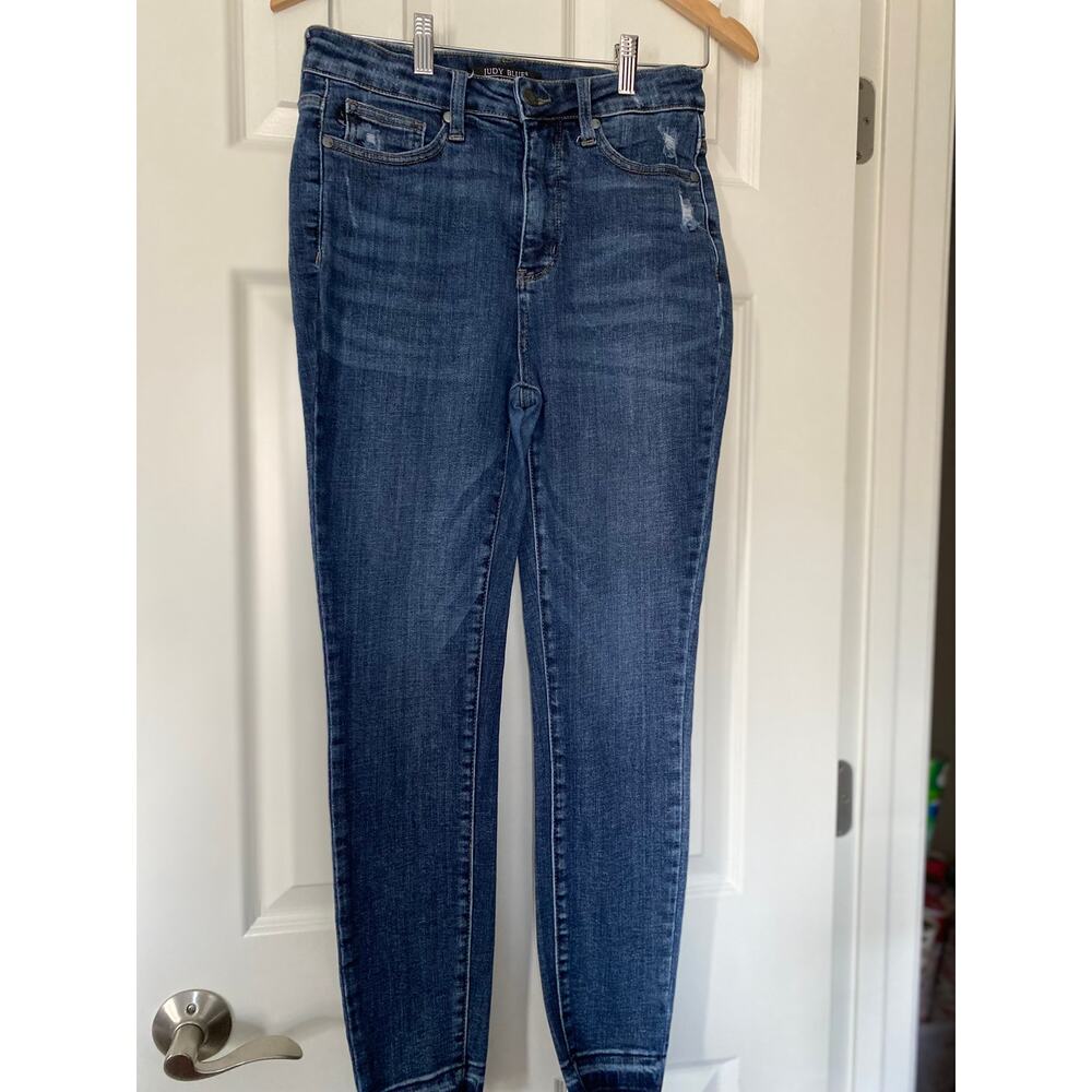 Judy Blue Jeans Size 7/28 Indigo blue relaxed fit distressed raw hem